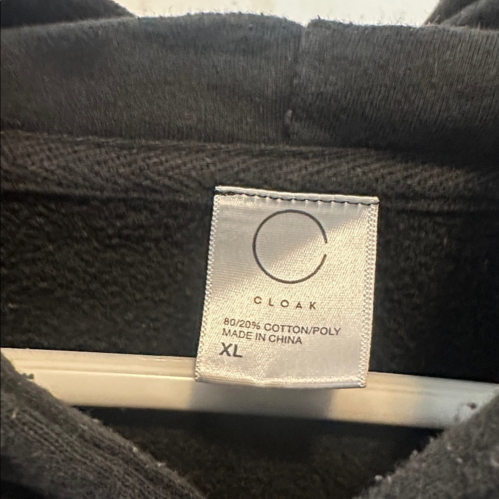 Cloak Anime Black Hoodie XL